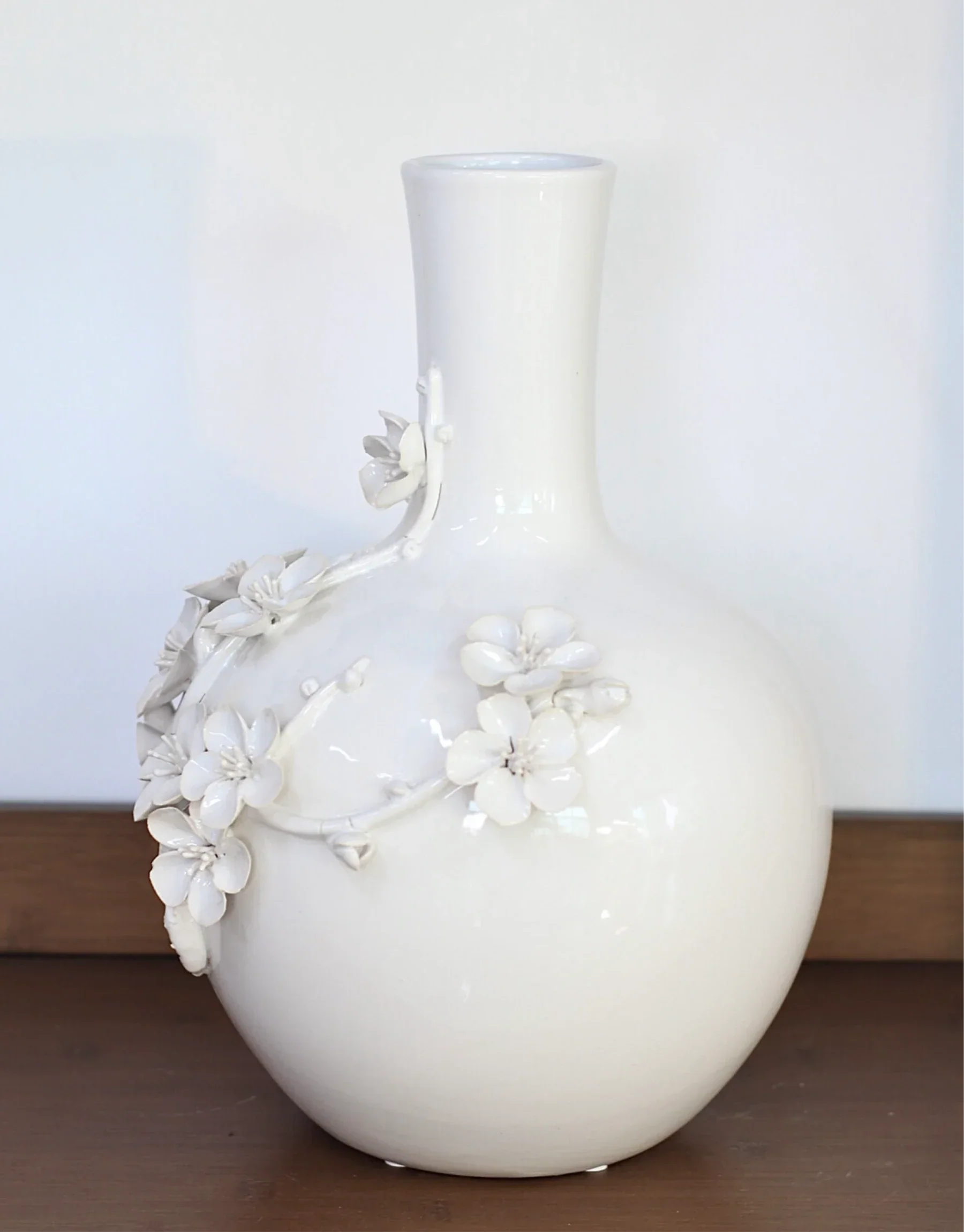 Contera Floral Relief Ceramic Vase