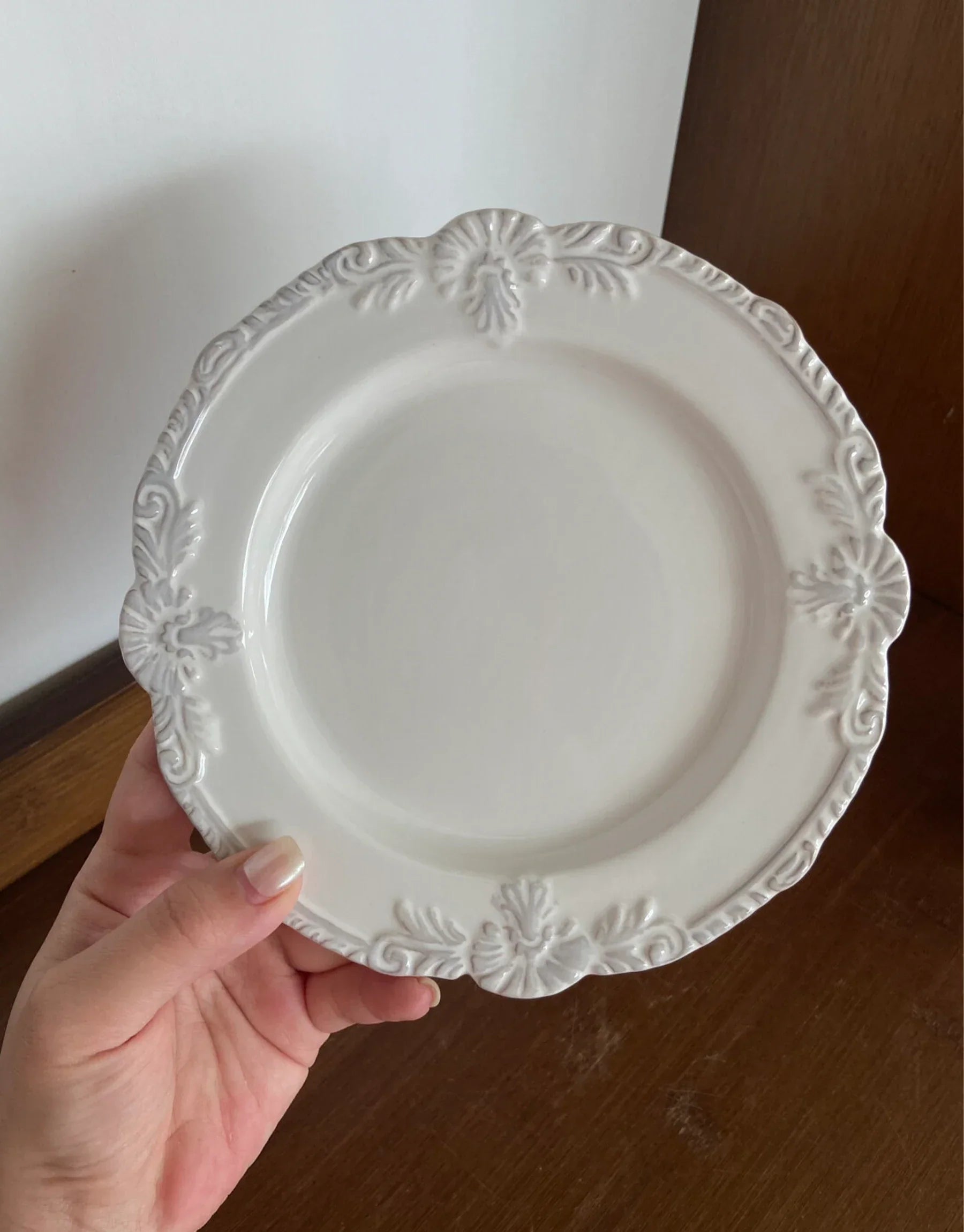 Pinot Vintage-Inspired Embossed Ceramic Tray